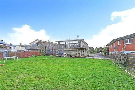 Photo of property in 27a Estuary Road, New Brighton, Christchurch, 8061