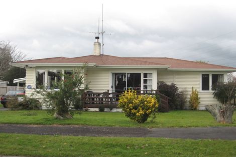 Photo of property in 42 Sheridan Street, Silverdale, Hamilton, 3216