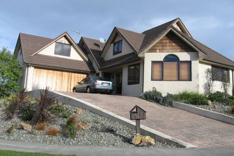 Photo of property in 3 Kilkenny Place, Fitzherbert, Palmerston North, 4410