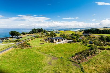 Photo of property in 25 Tunnel Beach Road, Blackhead, Dunedin, 9076