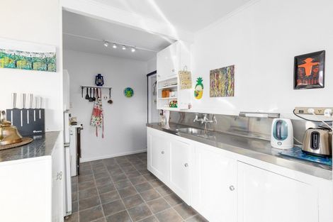 Photo of property in 17 Whero Avenue, Diamond Harbour, Lyttelton, 8971