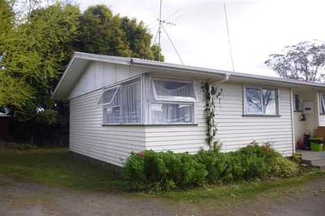 Photo of property in 42 Cramond Drive, Mangere East, Auckland, 2024