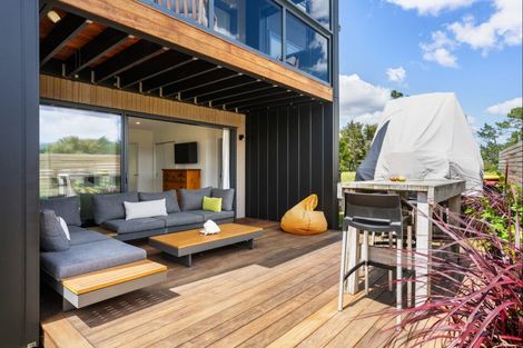 Photo of property in 18 Pinnacles Lane, Pauanui, 3579