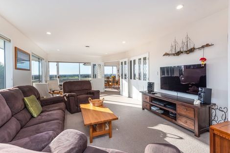 Photo of property in 5 Uldale Place, Westmorland, Christchurch, 8025