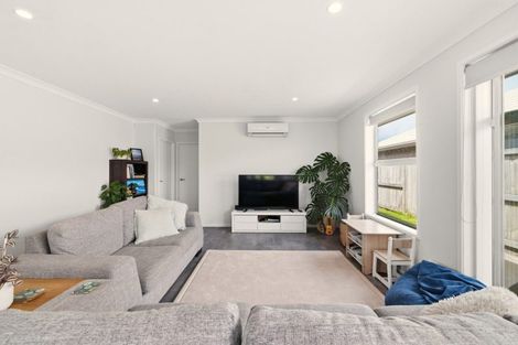 Photo of property in 3 Furlong Road, Papamoa, 3118