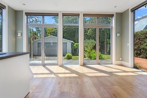 Photo of property in 145 Holly Road, St Albans, Christchurch, 8014