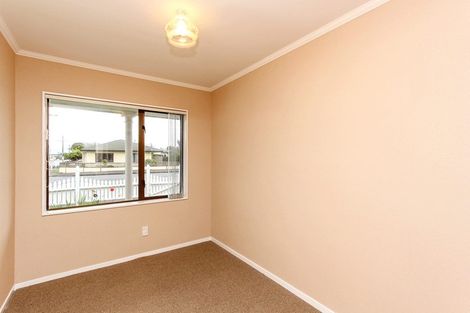 Photo of property in 19 Paynters Avenue, Strandon, New Plymouth, 4312