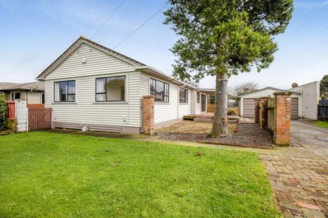 Photo of property in 96 Fairfield Road, Hawera, 4610