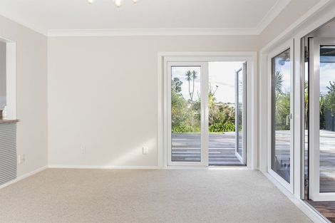 Photo of property in 2/6 Venus Place, Half Moon Bay, Auckland, 2012