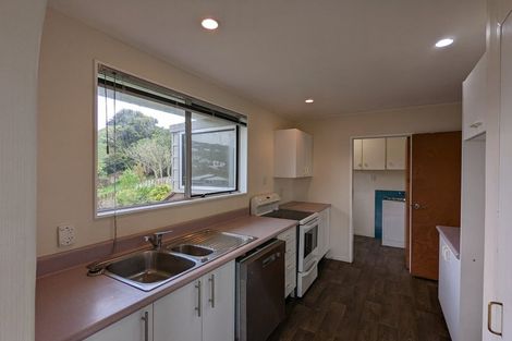 Photo of property in 9 Exploration Way, Whitby, Porirua, 5024