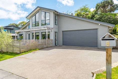 Photo of property in 8 Flotilla Place, Whitby, Porirua, 5024