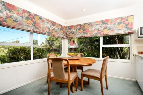 Photo of property in 42 Coniston Avenue, Te Atatu South, Auckland, 0610