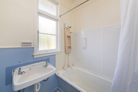 Photo of property in 1369 Tangimoana Road, Tangimoana, Palmerston North, 4473