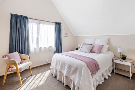 Photo of property in 1a Tralee Place, Johnsonville, Wellington, 6037