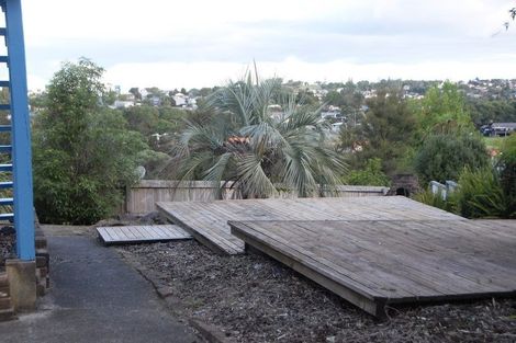 Photo of property in 2/28 Noeleen Street, Glenfield, Auckland, 0629