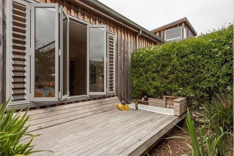 Photo of property in 29a Greenaway Road, Waikanae, 5036