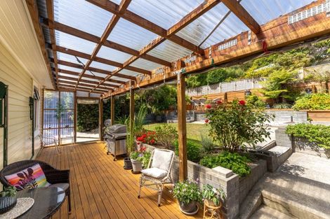 Photo of property in 91 Milton Terrace, Picton, 7220