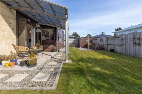 Photo of property in 39 Bristol Street, Levin, 5510