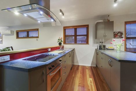 Photo of property in 36 Totara Road, Te Atatu Peninsula, Auckland, 0610