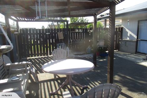 Photo of property in 8 Cardiff Place, Tamatea, Napier, 4112