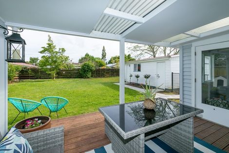 Photo of property in 23 Oxford Street, Fairfield, Hamilton, 3214