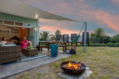 Photo of property in 32a Ohuirehe Road, Coastlands, Whakatane, 3120