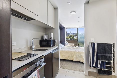 Photo of property in Masina Apartments, 312/80 Riddiford Street, Newtown, Wellington, 6021
