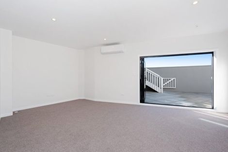 Photo of property in 4/25 Thane Road, Roseneath, Wellington, 6011