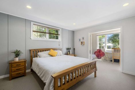 Photo of property in 247 Muritai Road, Eastbourne, Lower Hutt, 5013
