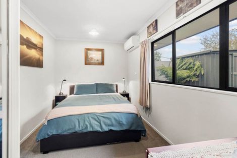 Photo of property in 9 Millbrook Drive, Waiuku, 2683