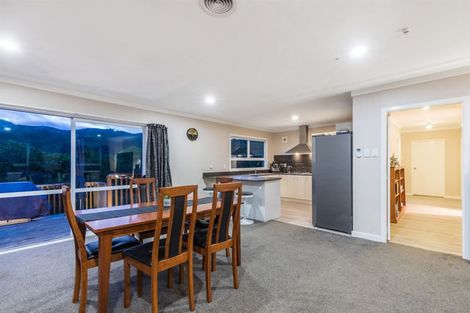 Photo of property in 675 Coast Road, Wainuiomata Coast, Wainuiomata, 5373