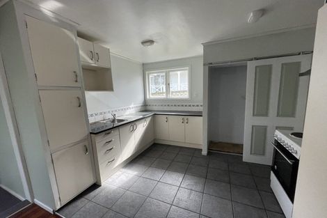 Photo of property in 68a Flanshaw Road, Te Atatu South, Auckland, 0610