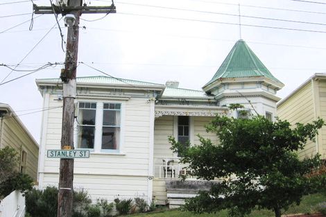 Photo of property in 48 Stanley Street, Berhampore, Wellington, 6023