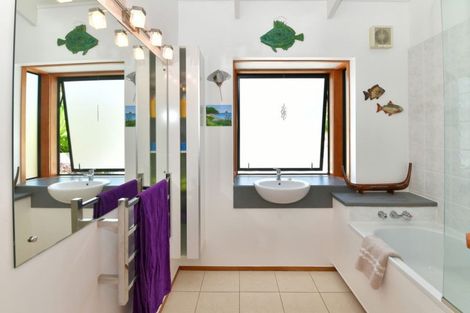 Photo of property in 44 Swann Beach Road, Stanmore Bay, Whangaparaoa, 0932