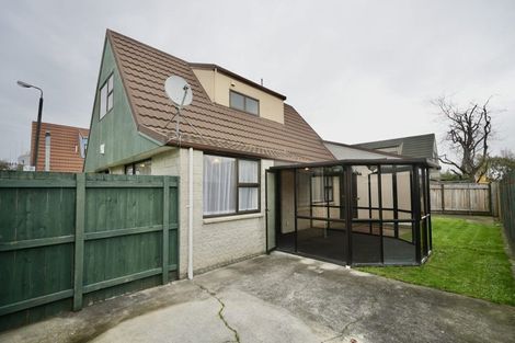 Photo of property in 3 Charisma Court, Kelvin Grove, Palmerston North, 4414