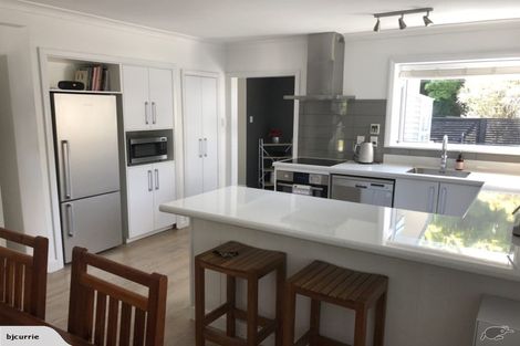 Photo of property in 3 Woodstock Place, Hokowhitu, Palmerston North, 4410