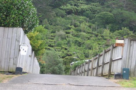 Photo of property in 144 Lynn Road, Bayview, Auckland, 0629