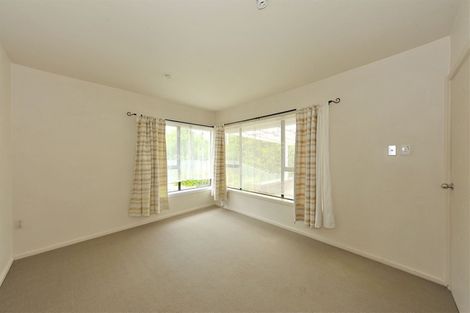 Photo of property in 8 Dalton Place, Burnside, Christchurch, 8053