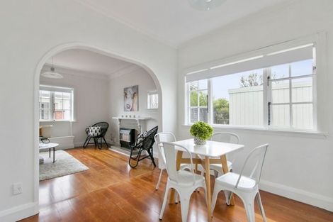 Photo of property in 31 Burnside Street, Waterloo, Lower Hutt, 5011