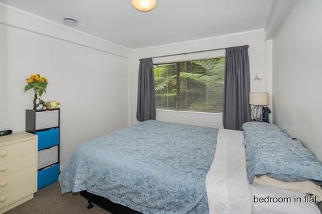 Photo of property in 14 Eugen Place, Bayview, Auckland, 0629