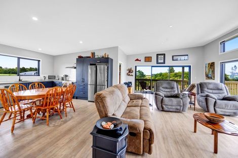 Photo of property in 621 Climie Road, Cardiff, Stratford, 4391