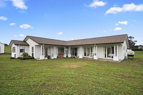 Photo of property in 3 Sands Road, Waiuku, 2681