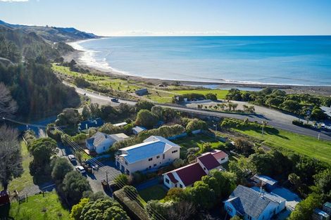 Photo of property in 11 Sunrise Place, Kekerengu, Kaikoura, 7274