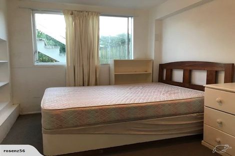 Photo of property in 9 Velma Road, Hillcrest, Auckland, 0627