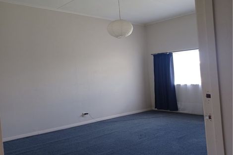Photo of property in 19 Hereford Street, West End, Palmerston North, 4410