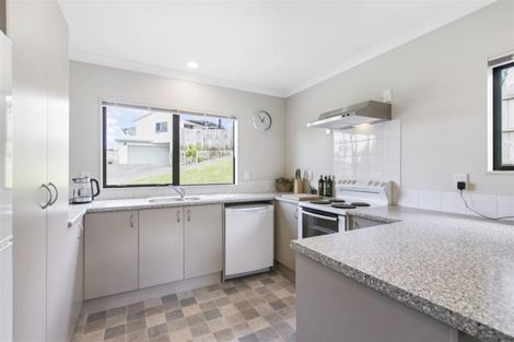 Photo of property in 153b Colwill Road, Massey, Auckland, 0614