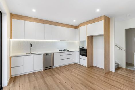 Photo of property in 14d Benders Avenue, Hillcrest, Auckland, 0627