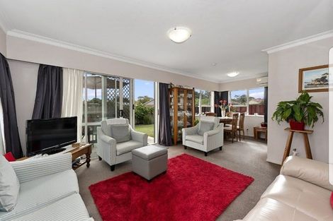 Photo of property in 10b Hukanui Road, Fairfield, Hamilton, 3214