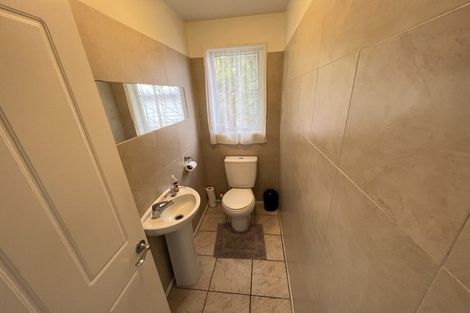 Photo of property in 214 Dyers Pass Road, Cashmere, Christchurch, 8022