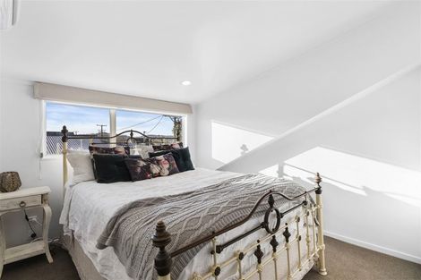 Photo of property in 52a Hatton Road, Orewa, 0931